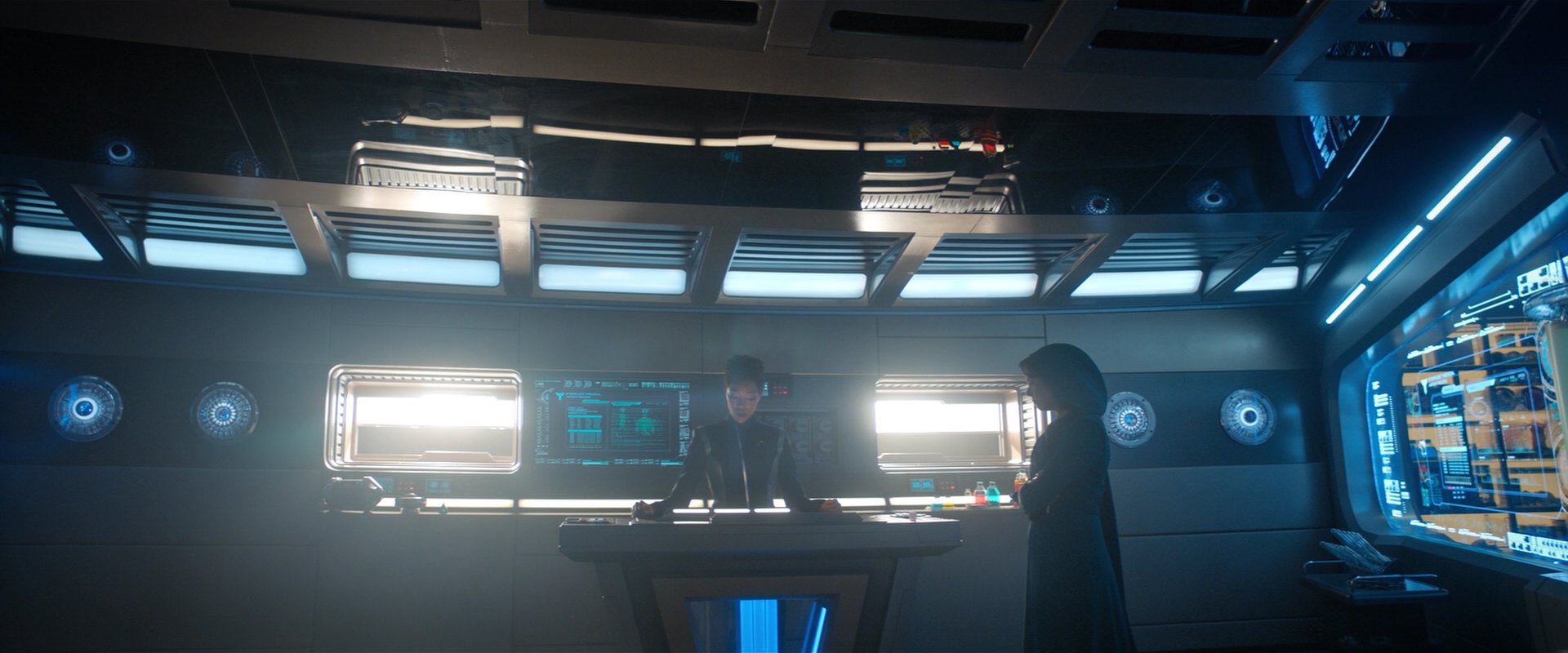 extant_StarTrekDiscovery_2x03-PointOfLight_01867.jpg