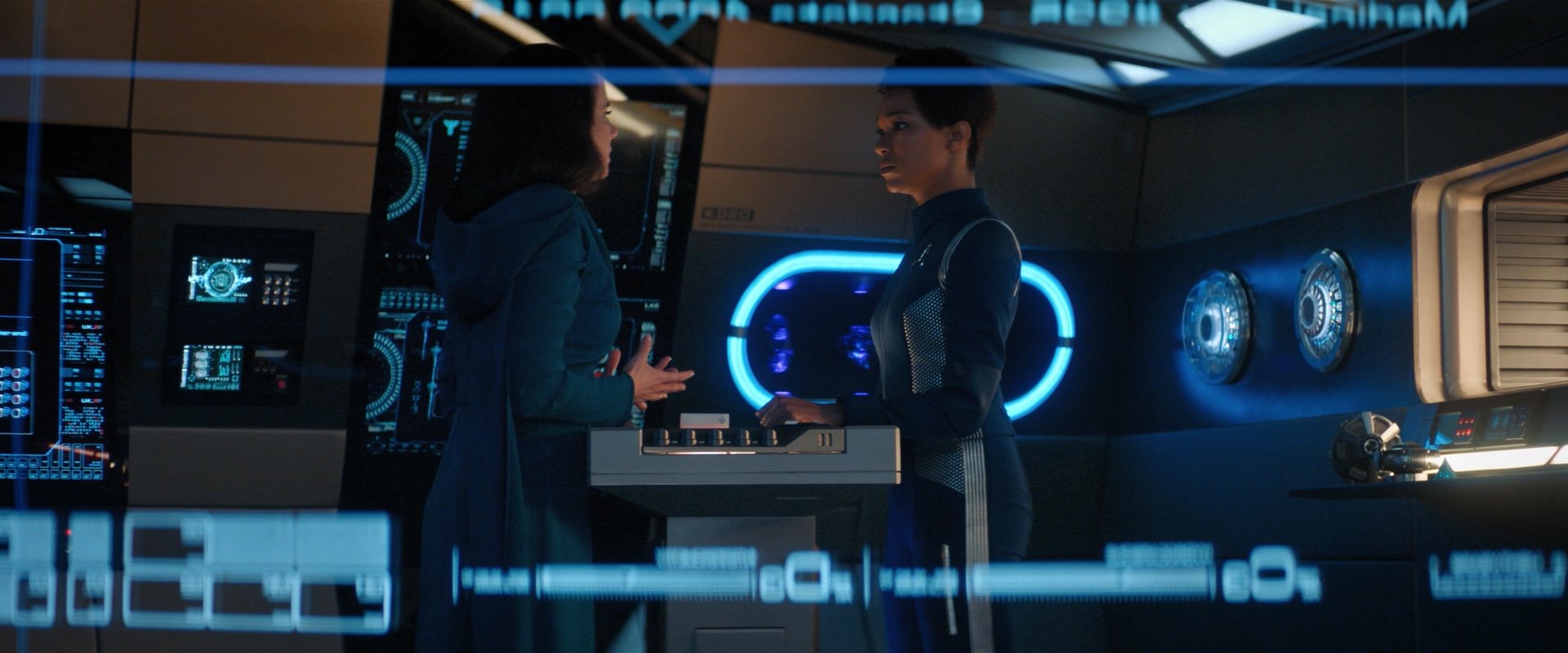 extant_StarTrekDiscovery_2x03-PointOfLight_02047.jpg