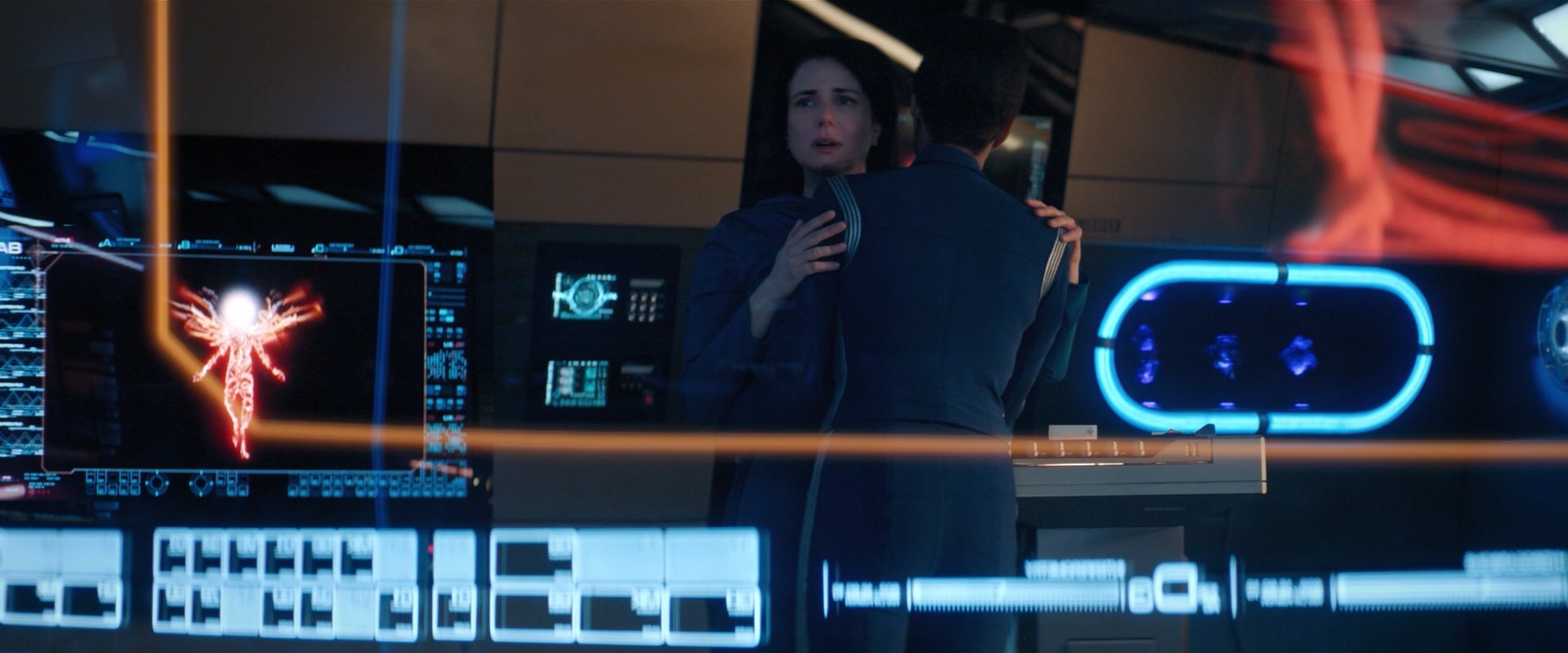 extant_StarTrekDiscovery_2x03-PointOfLight_02090.jpg