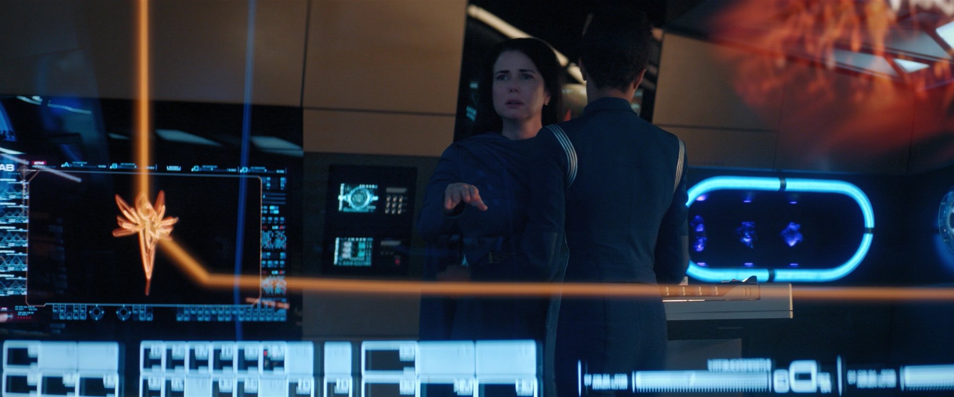 extant_StarTrekDiscovery_2x03-PointOfLight_02096.jpg