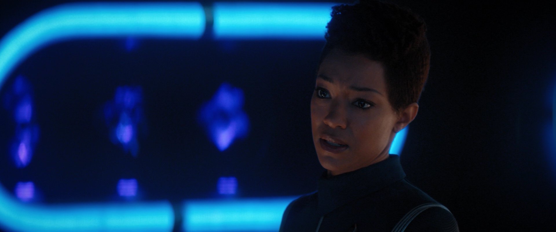 extant_StarTrekDiscovery_2x03-PointOfLight_02176.jpg