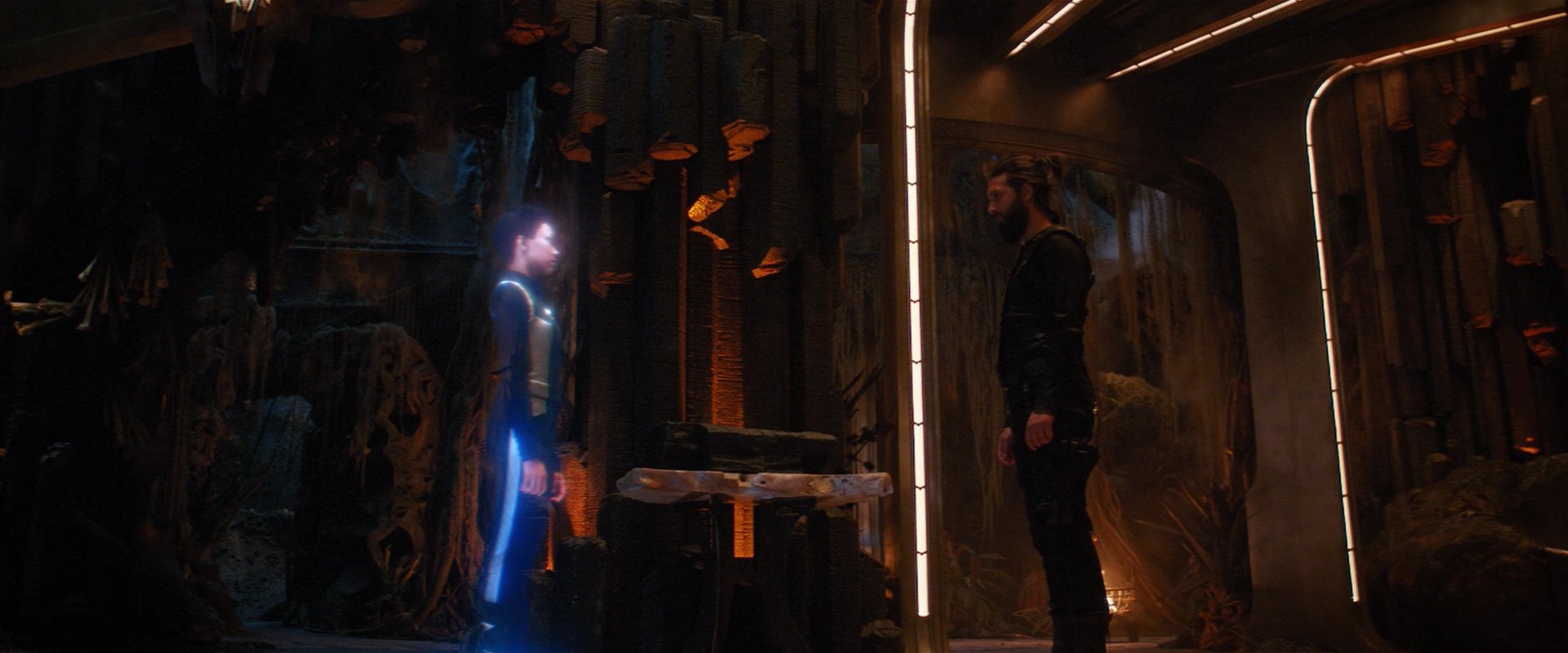 extant_StarTrekDiscovery_2x03-PointOfLight_02212.jpg