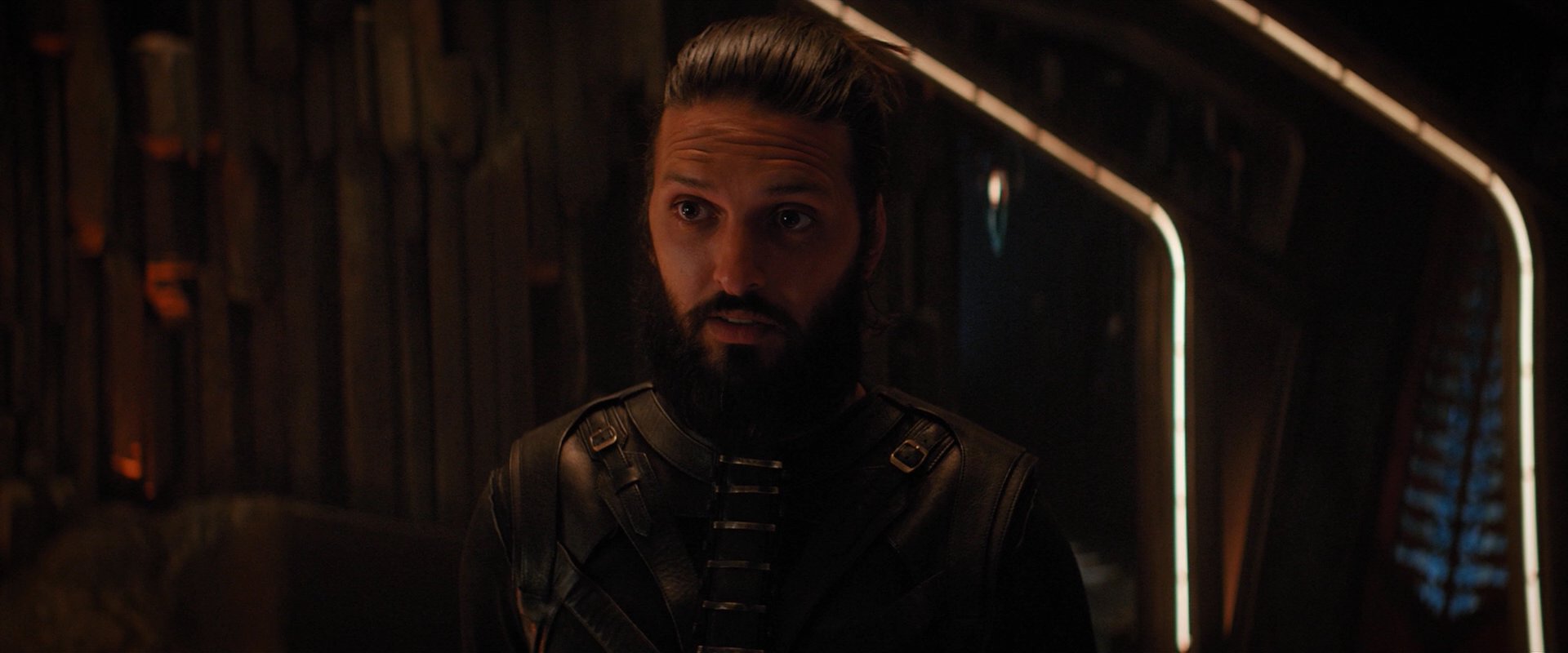extant_StarTrekDiscovery_2x03-PointOfLight_02224.jpg