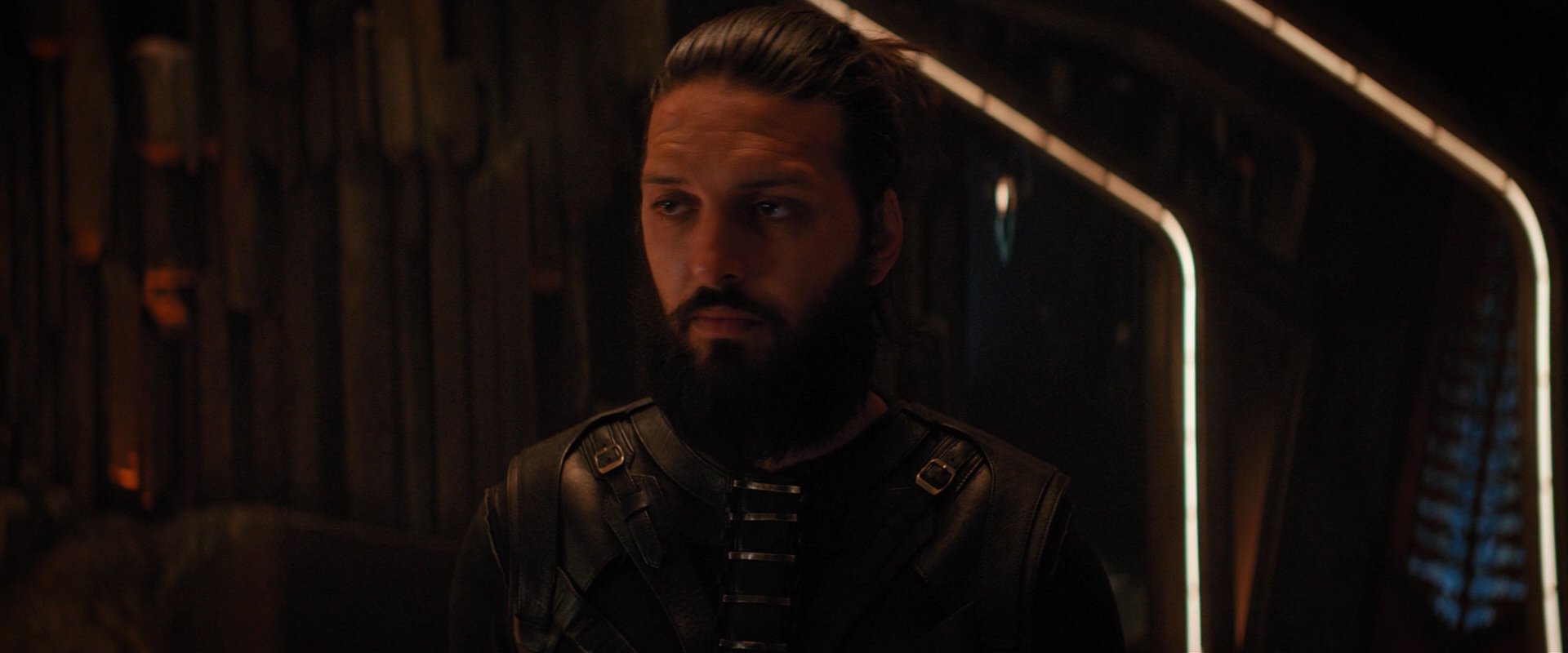 extant_StarTrekDiscovery_2x03-PointOfLight_02236.jpg