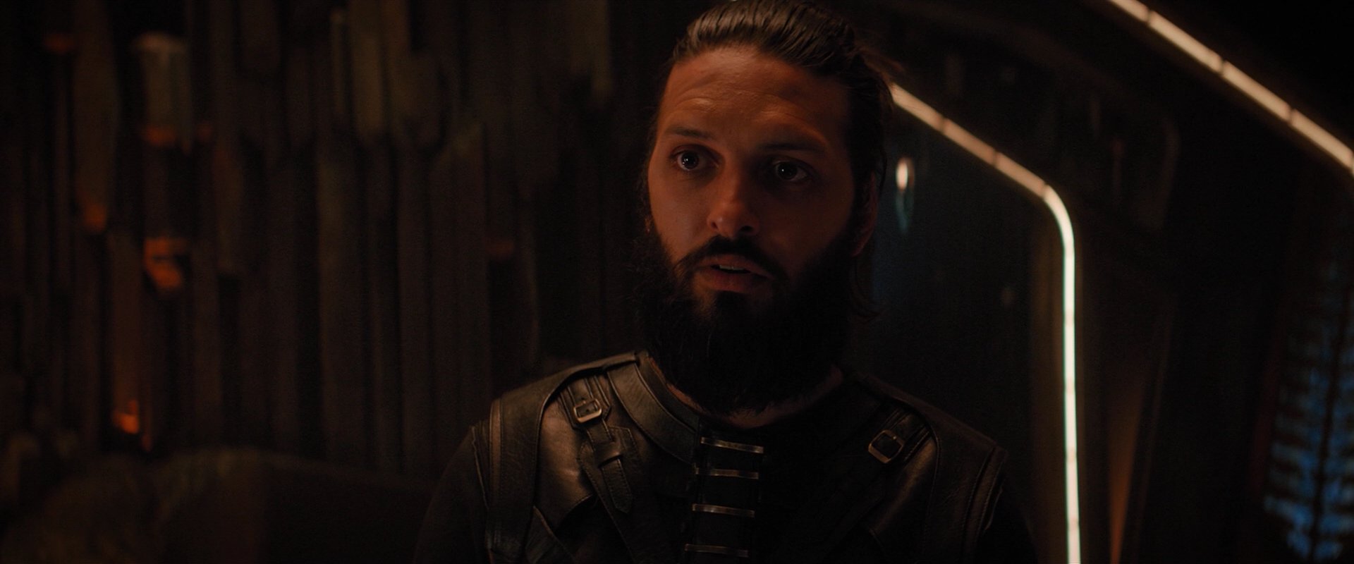 extant_StarTrekDiscovery_2x03-PointOfLight_02245.jpg