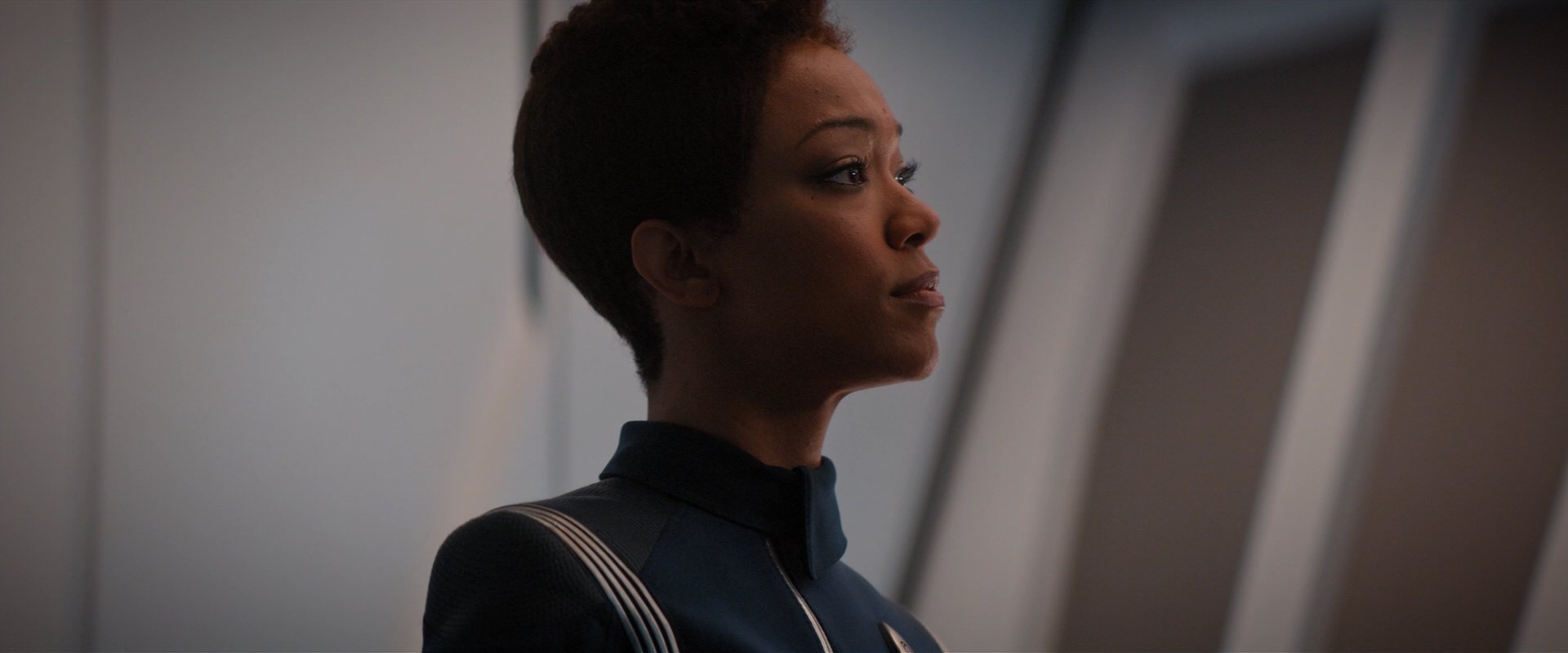 extant_StarTrekDiscovery_2x03-PointOfLight_02295.jpg