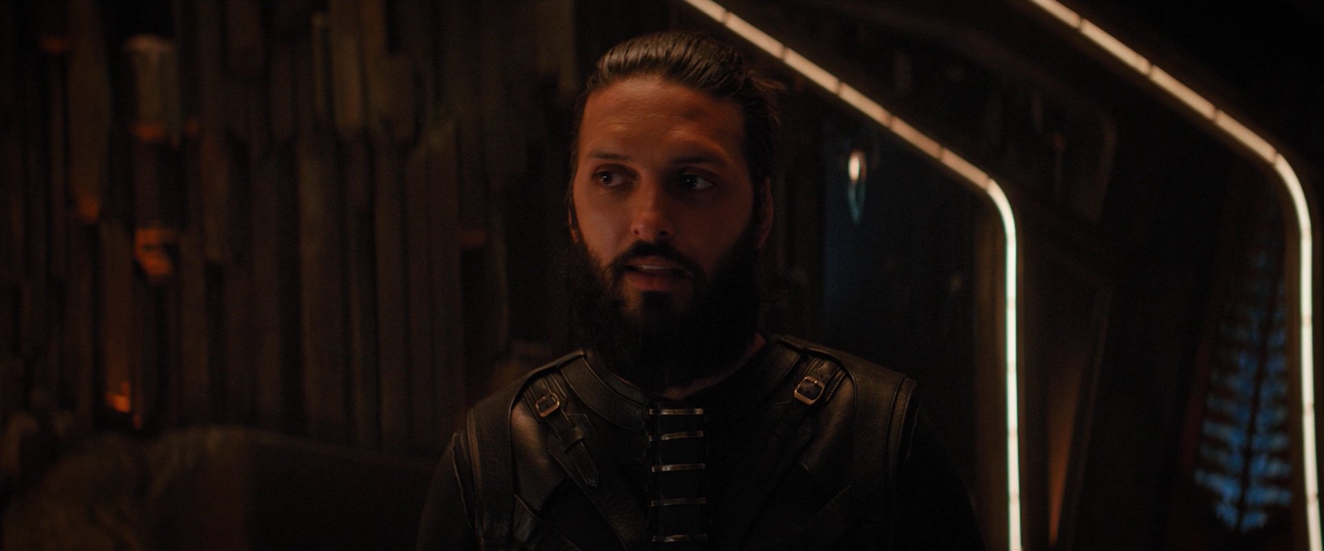 extant_StarTrekDiscovery_2x03-PointOfLight_02340.jpg