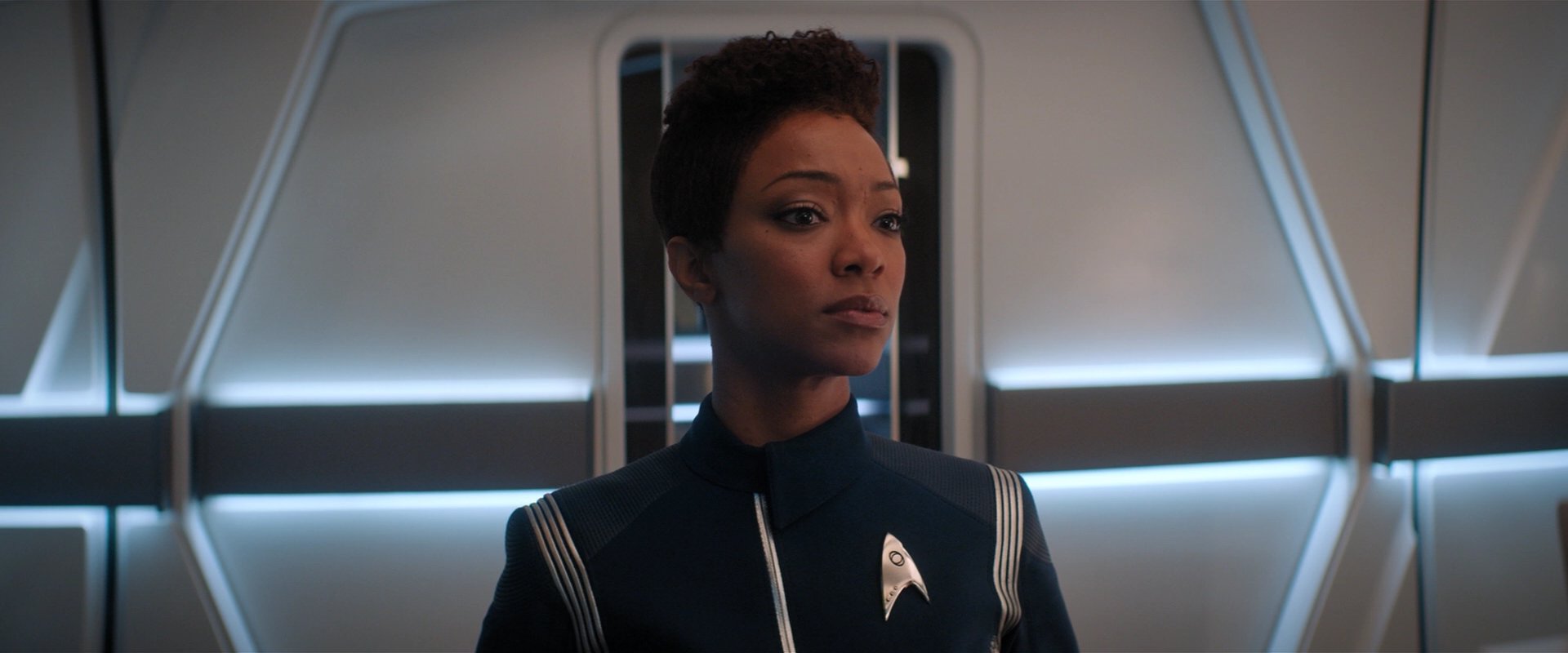 extant_StarTrekDiscovery_2x03-PointOfLight_02348.jpg