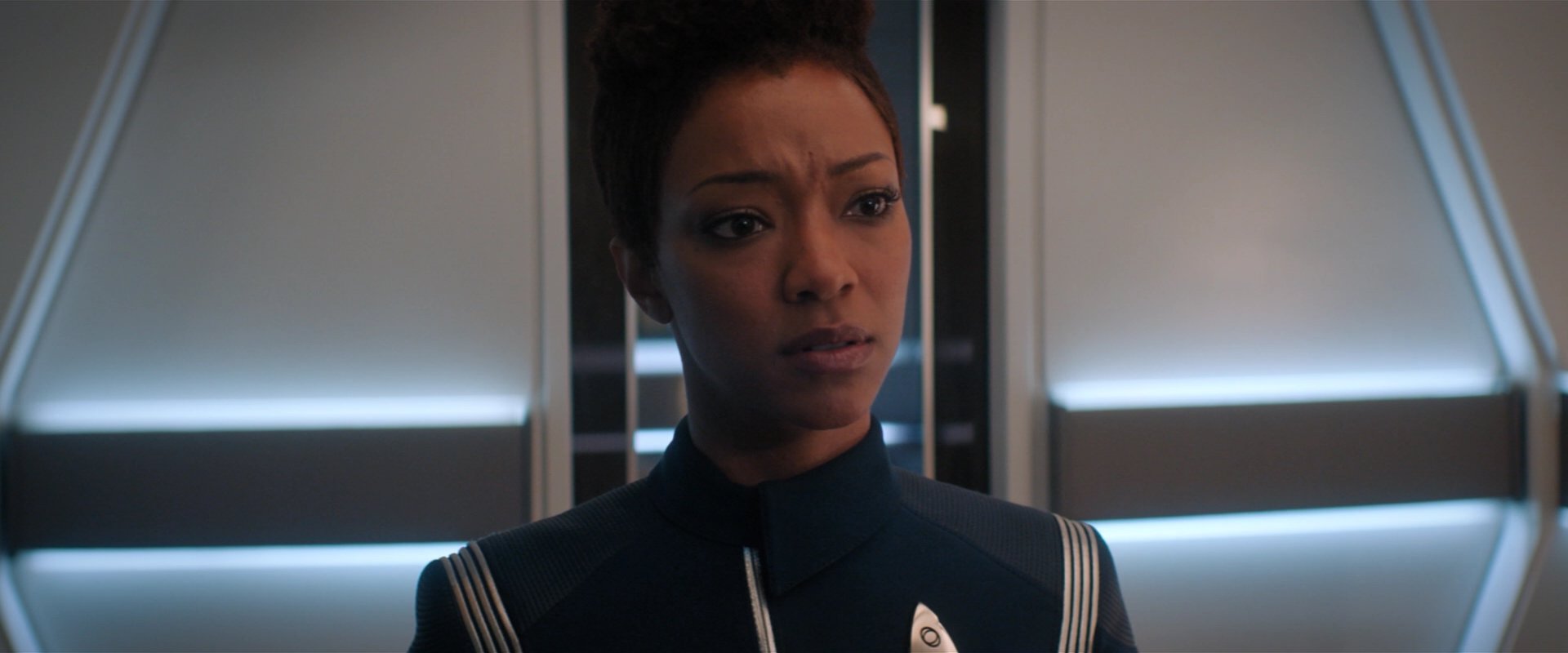 extant_StarTrekDiscovery_2x03-PointOfLight_02407.jpg