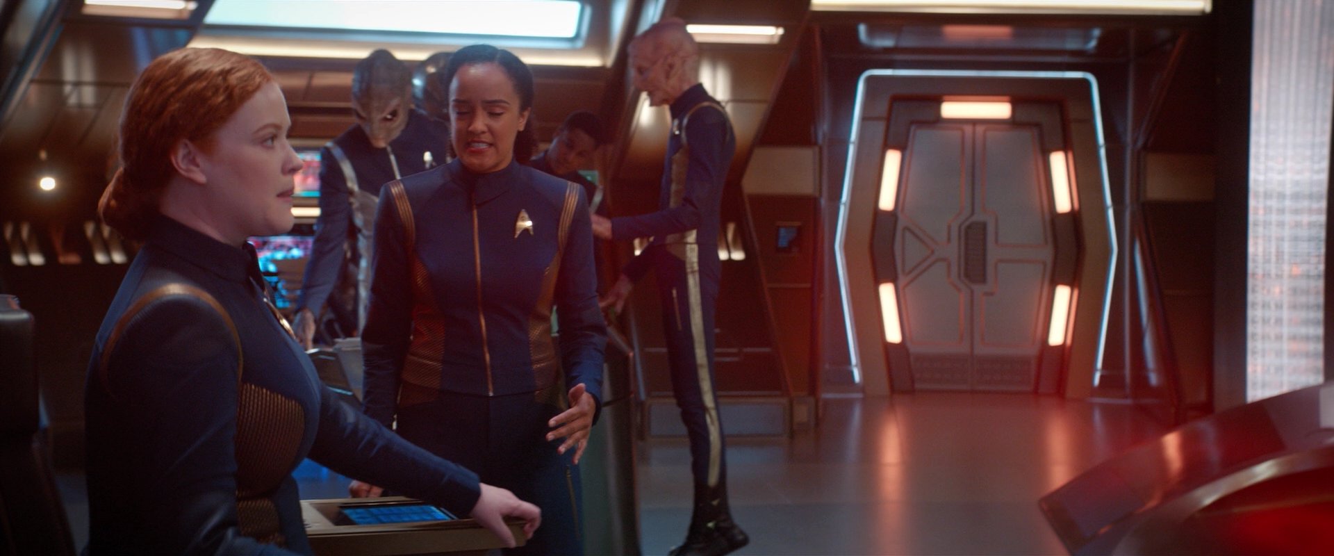 extant_StarTrekDiscovery_2x03-PointOfLight_02594.jpg