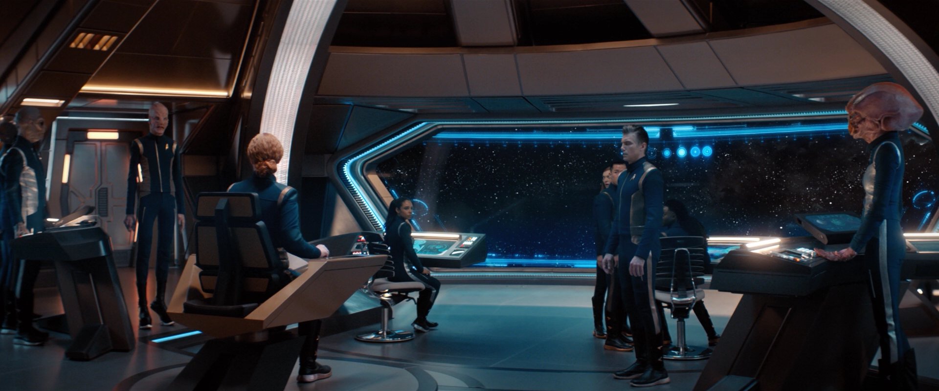 extant_StarTrekDiscovery_2x03-PointOfLight_02652.jpg
