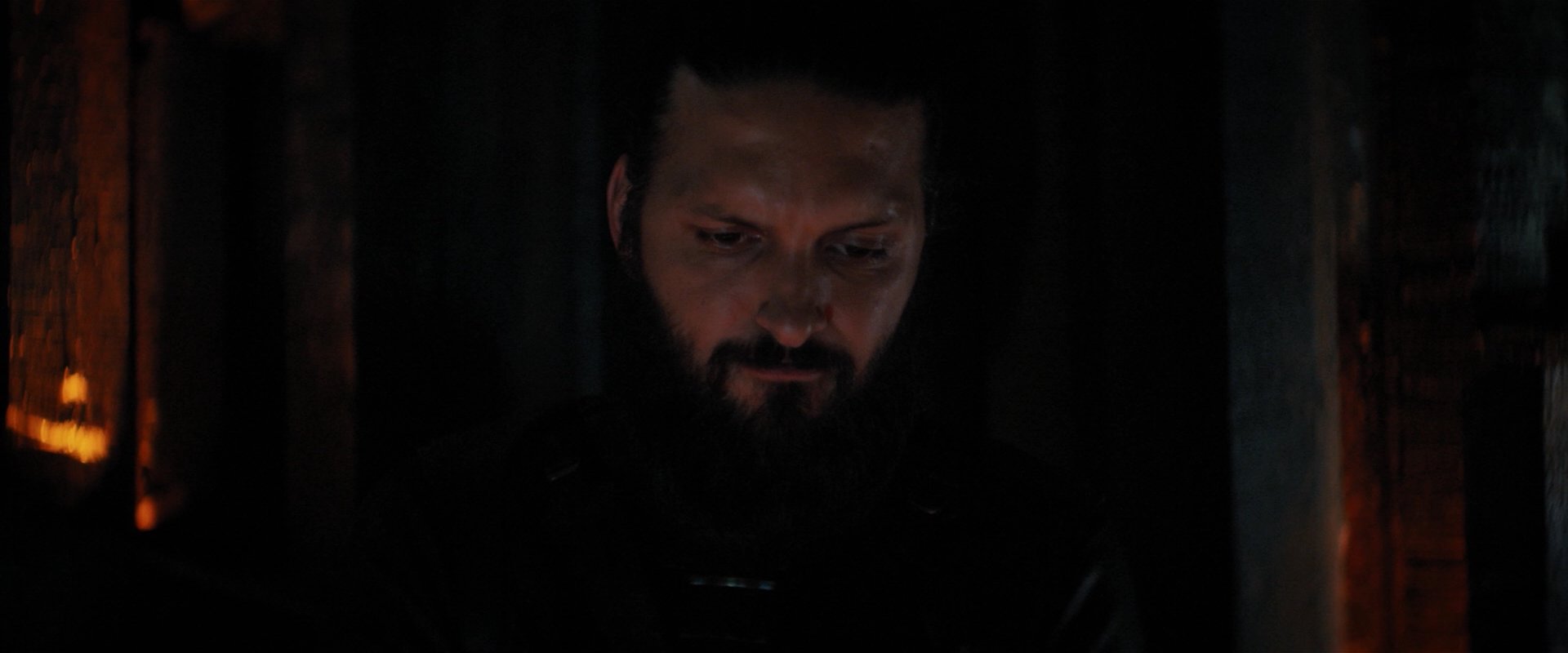extant_StarTrekDiscovery_2x03-PointOfLight_02727.jpg