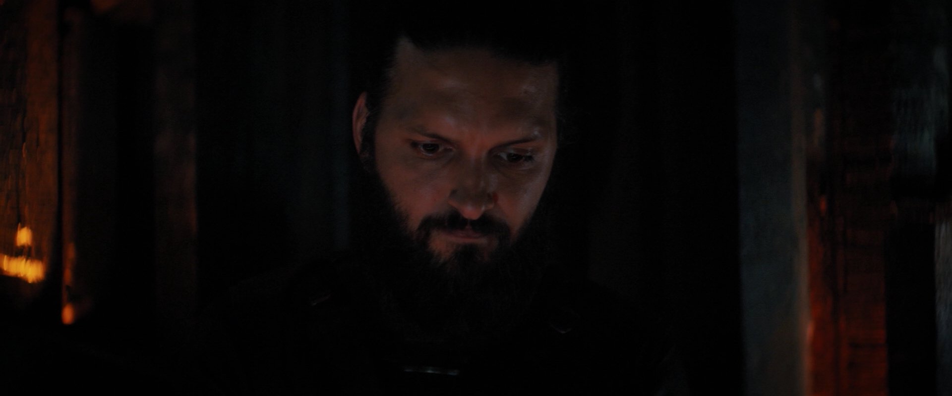 extant_StarTrekDiscovery_2x03-PointOfLight_02731.jpg