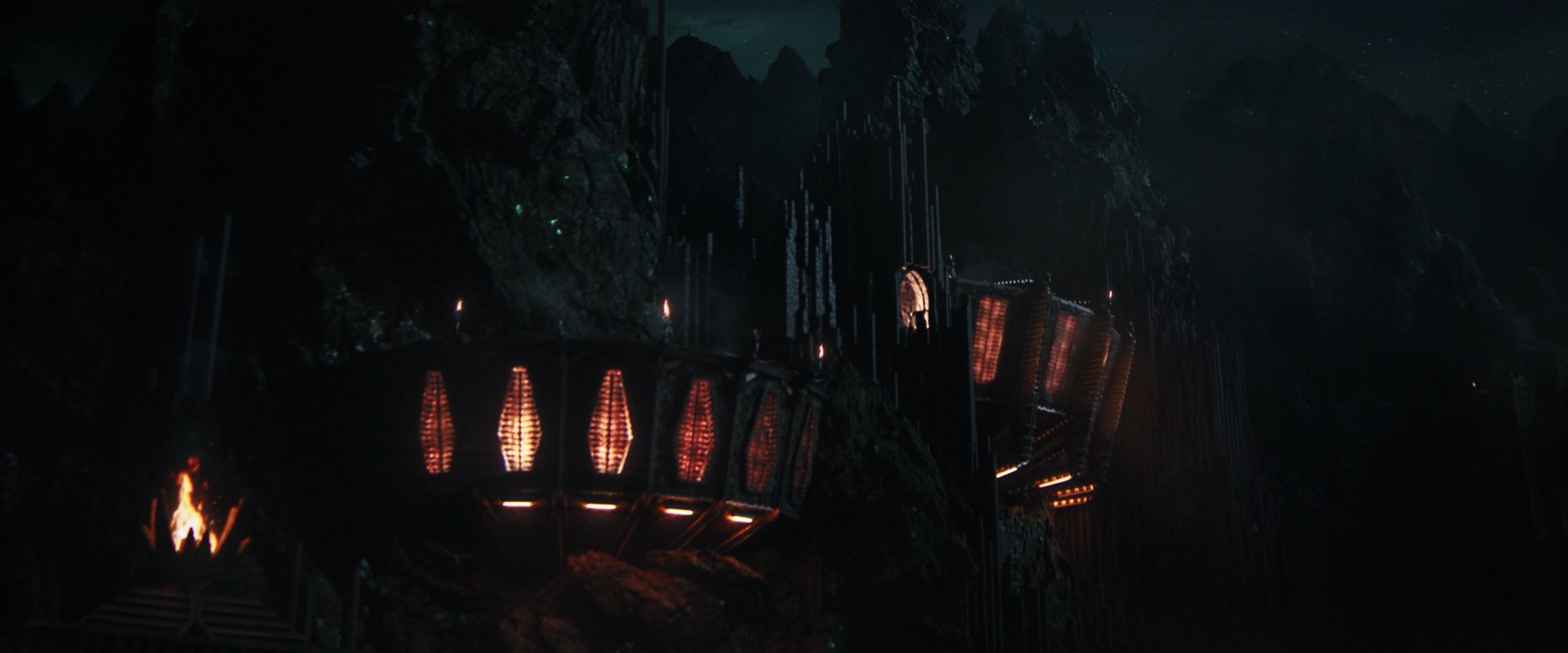 extant_StarTrekDiscovery_2x03-PointOfLight_02767.jpg