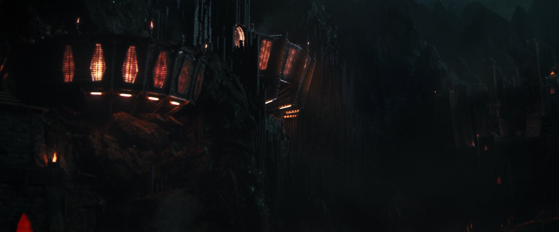 extant_StarTrekDiscovery_2x03-PointOfLight_02775.jpg