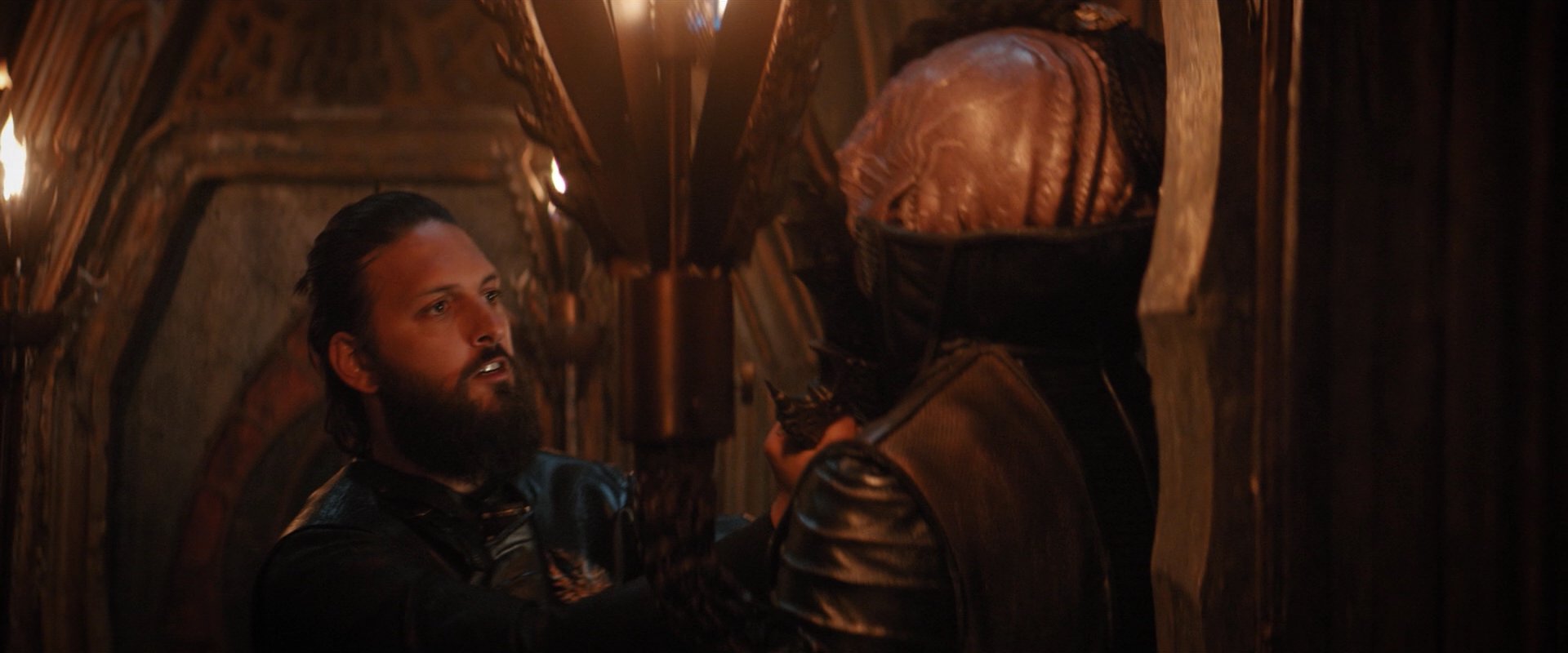 extant_StarTrekDiscovery_2x03-PointOfLight_02830.jpg