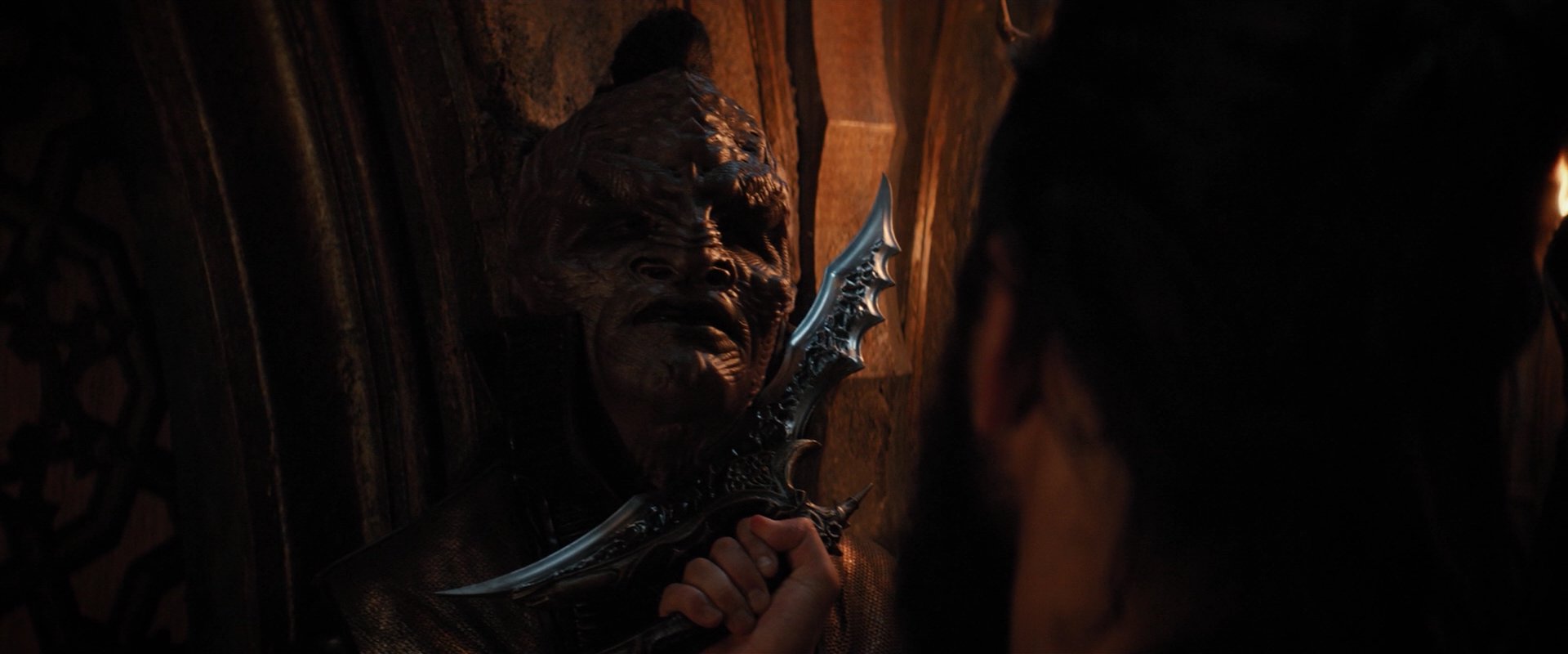 extant_StarTrekDiscovery_2x03-PointOfLight_02847.jpg