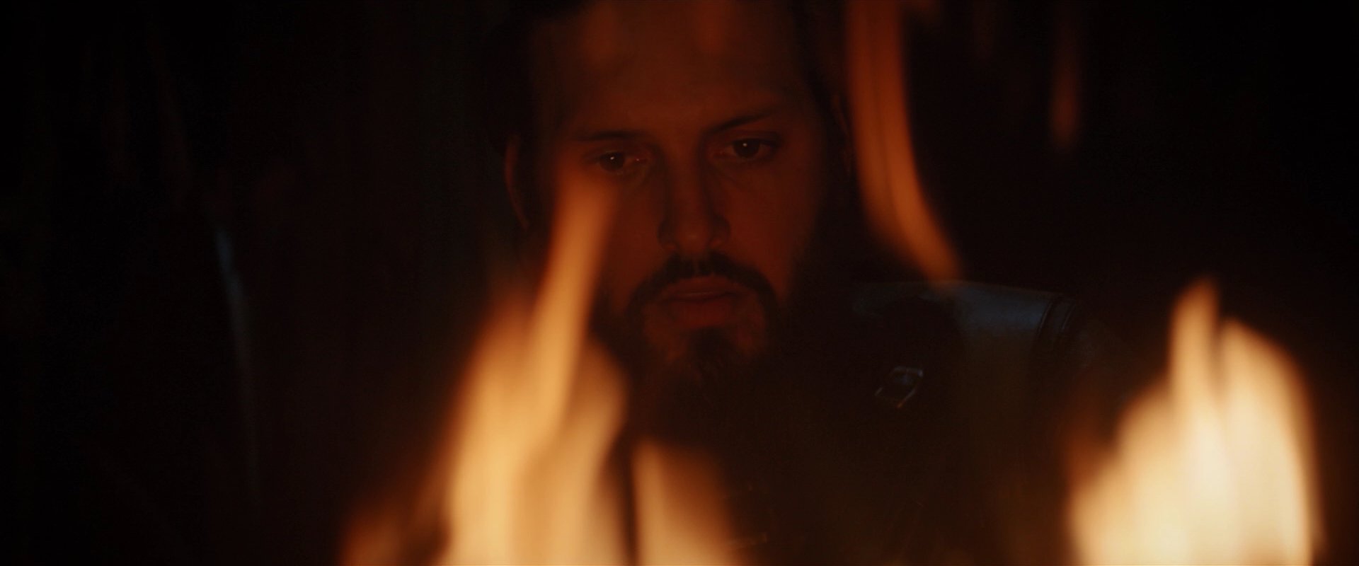 extant_StarTrekDiscovery_2x03-PointOfLight_02946.jpg