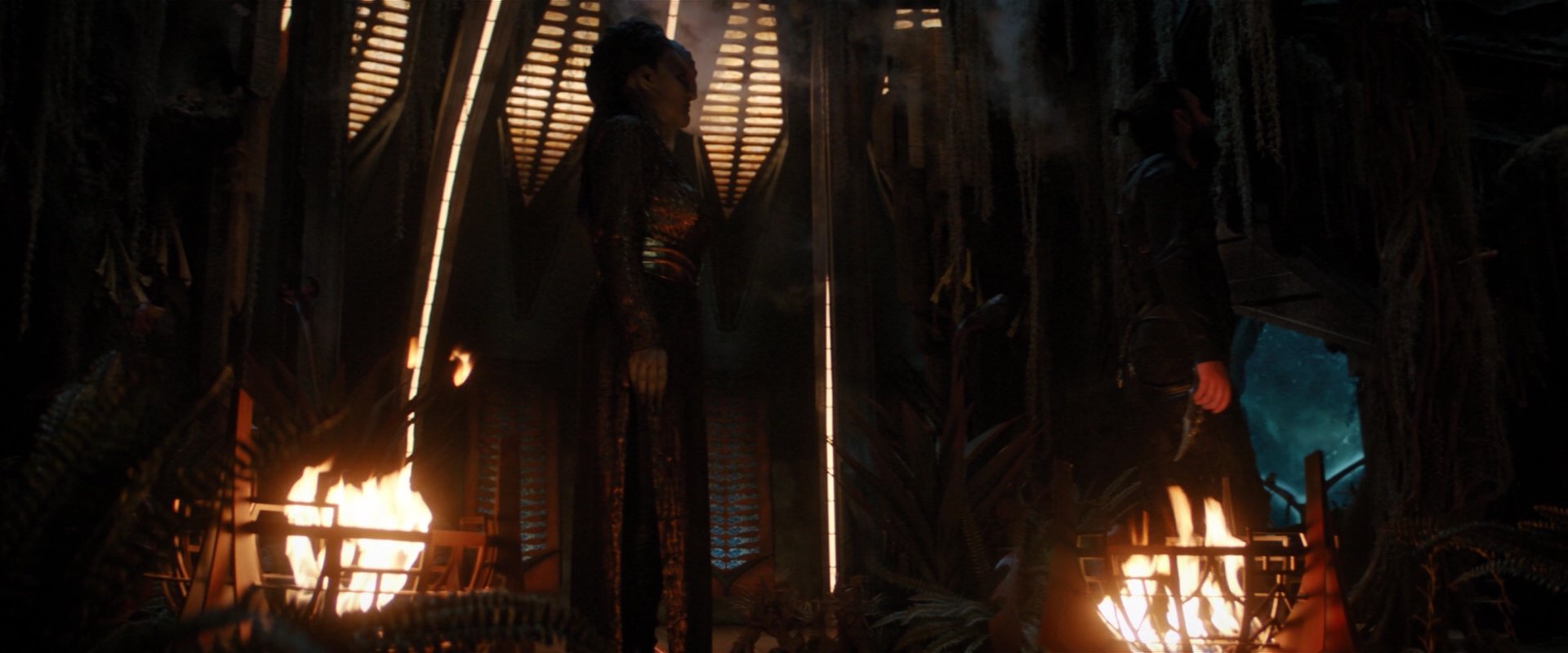 extant_StarTrekDiscovery_2x03-PointOfLight_03056.jpg