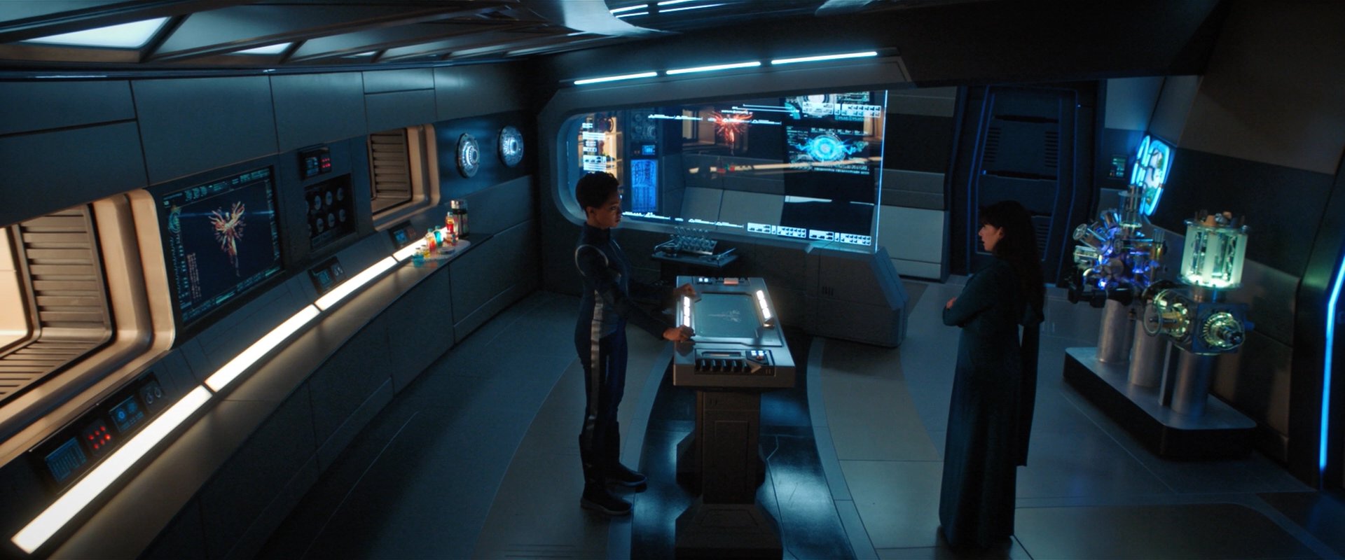 extant_StarTrekDiscovery_2x03-PointOfLight_03288.jpg