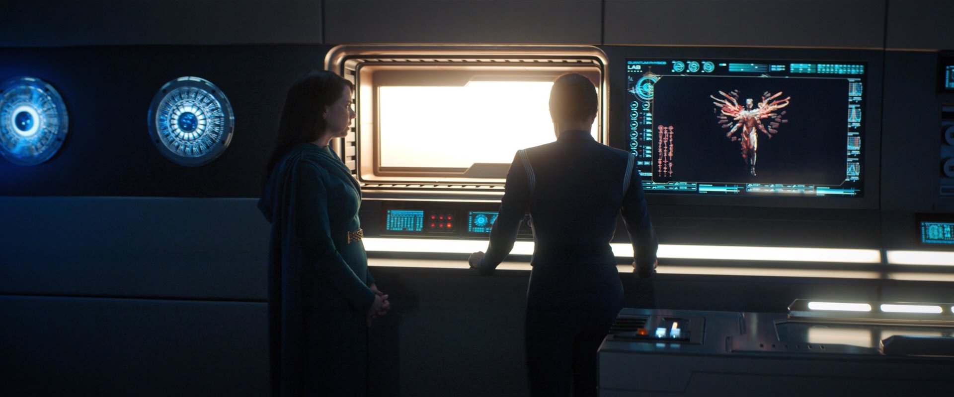 extant_StarTrekDiscovery_2x03-PointOfLight_03385.jpg