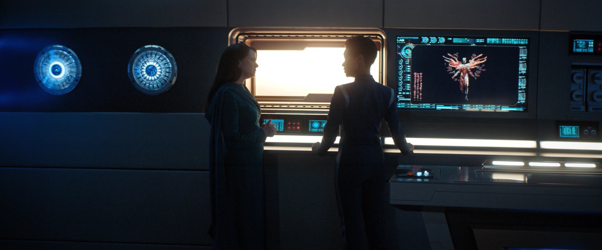 extant_StarTrekDiscovery_2x03-PointOfLight_03452.jpg
