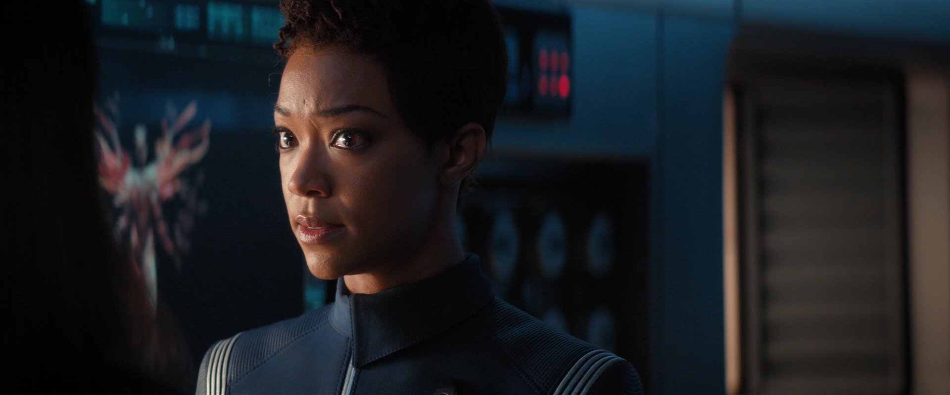 extant_StarTrekDiscovery_2x03-PointOfLight_03561.jpg