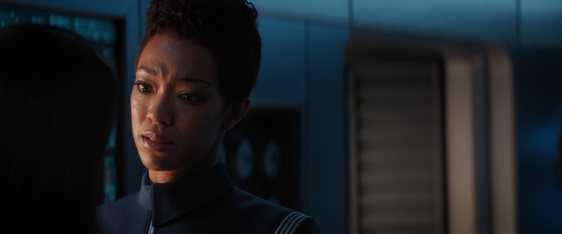 extant_StarTrekDiscovery_2x03-PointOfLight_03576.jpg