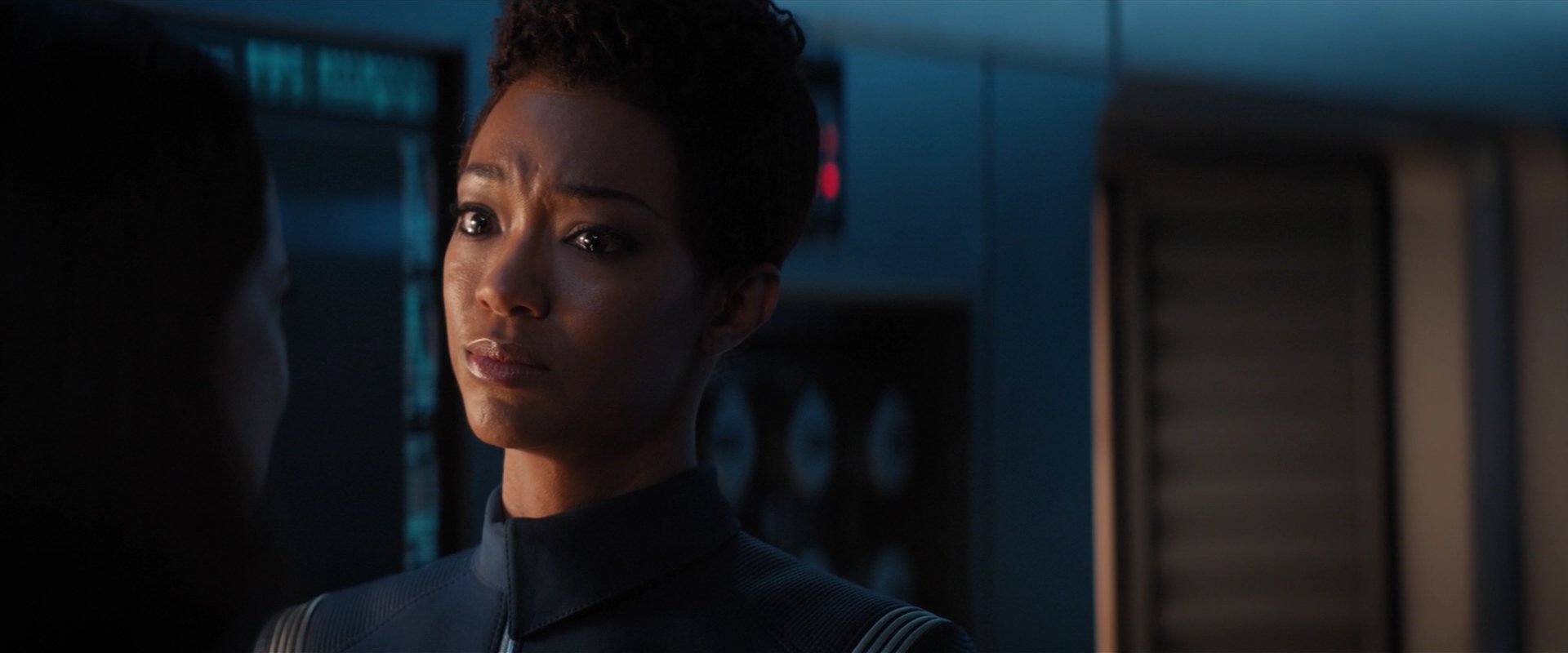 extant_StarTrekDiscovery_2x03-PointOfLight_03586.jpg