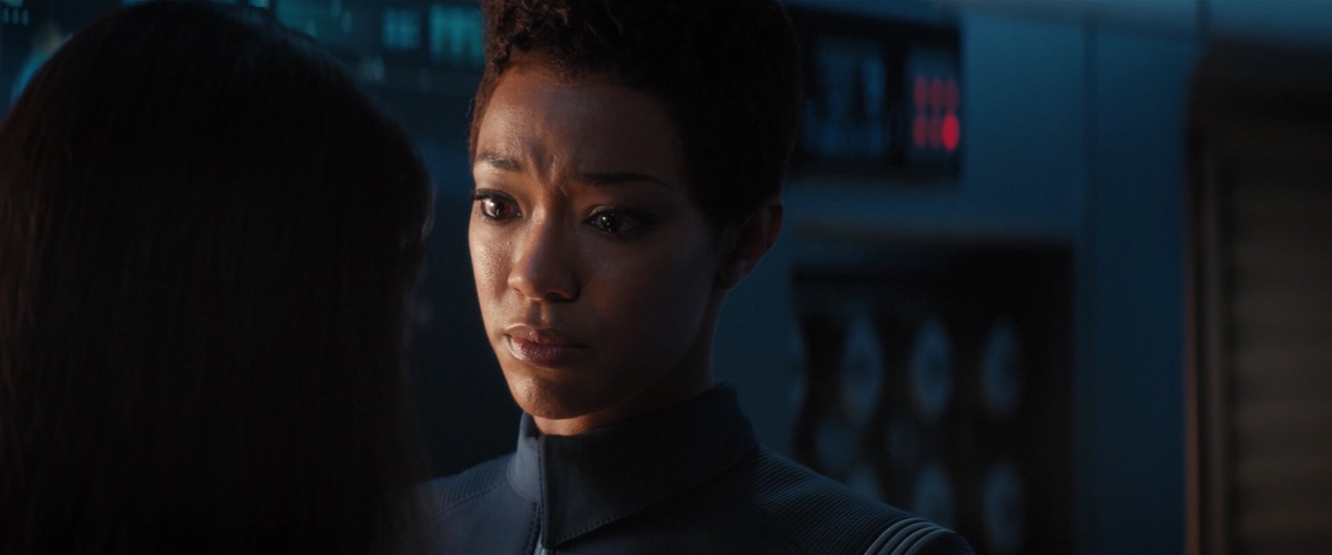extant_StarTrekDiscovery_2x03-PointOfLight_03644.jpg