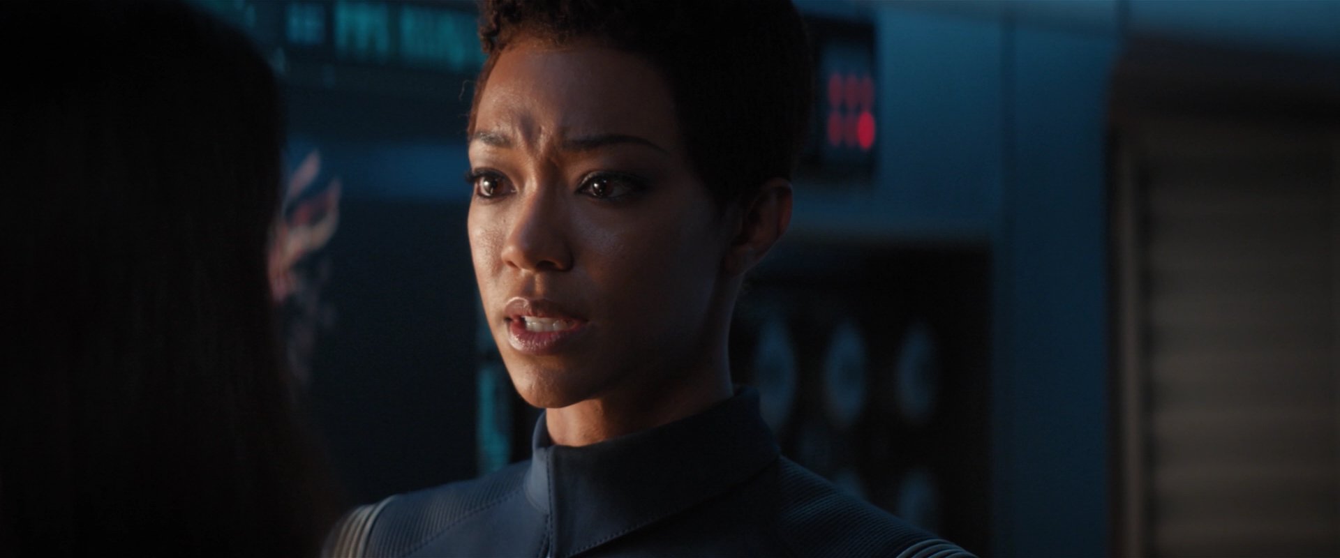 extant_StarTrekDiscovery_2x03-PointOfLight_03649.jpg