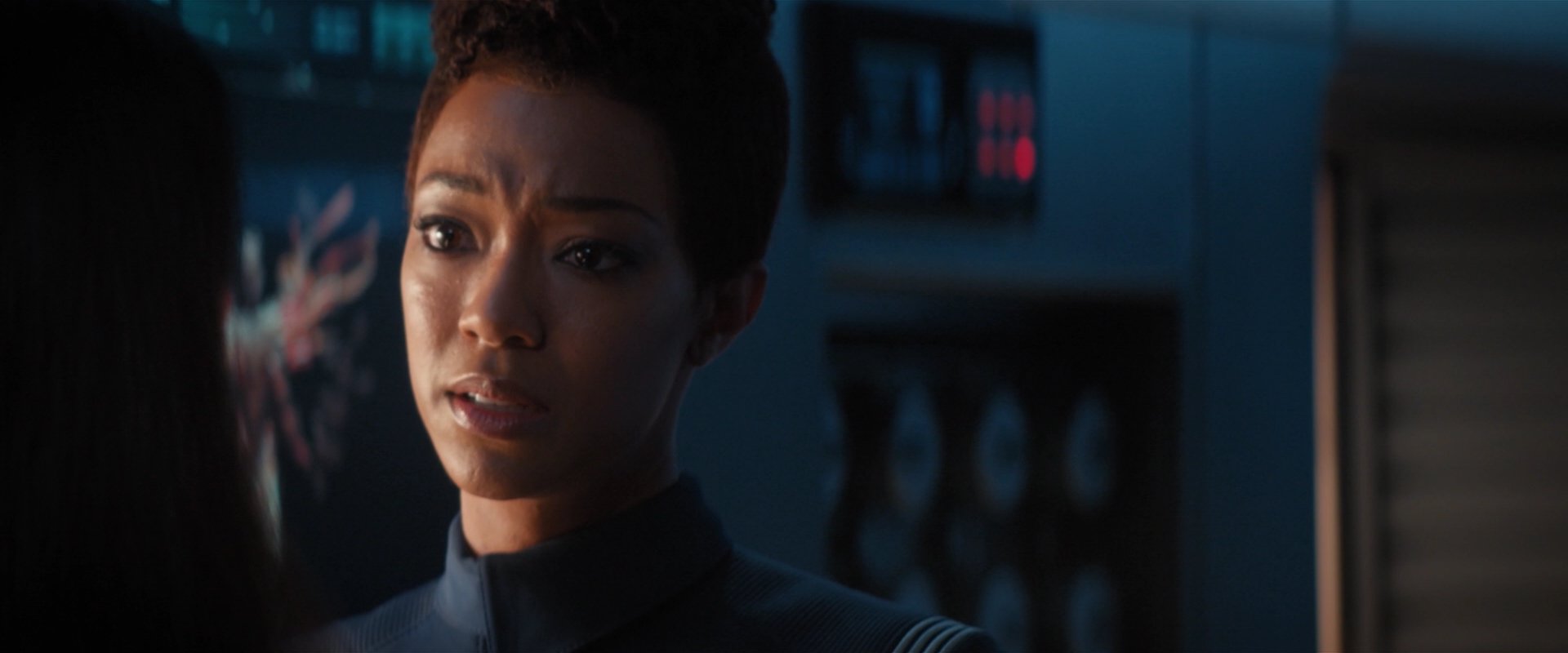 extant_StarTrekDiscovery_2x03-PointOfLight_03655.jpg