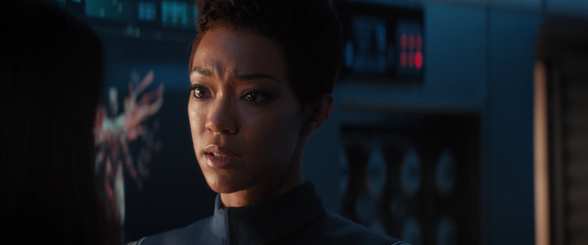 extant_StarTrekDiscovery_2x03-PointOfLight_03660.jpg
