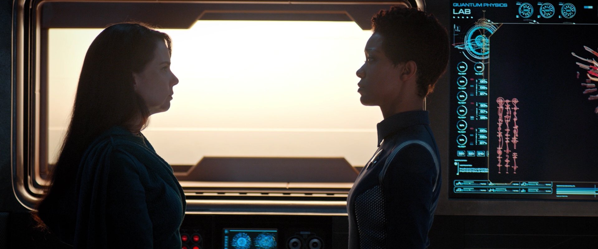 extant_StarTrekDiscovery_2x03-PointOfLight_03688.jpg