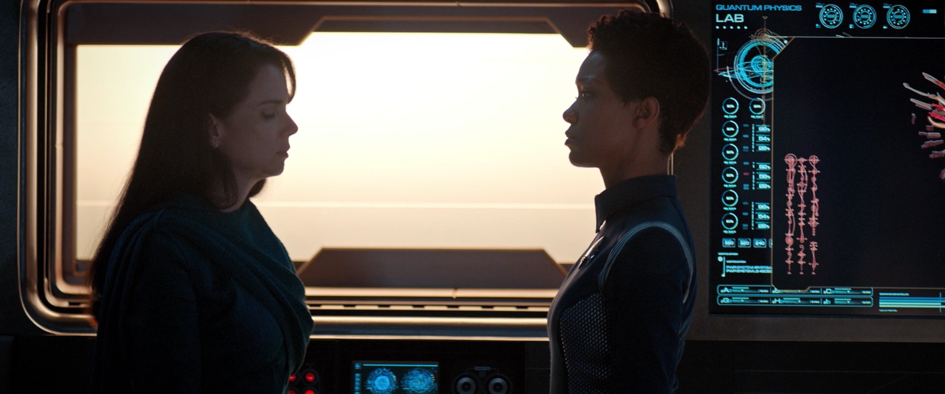 extant_StarTrekDiscovery_2x03-PointOfLight_03690.jpg extant_StarTrekDiscovery_2x03-PointOfLight_03690.jpg