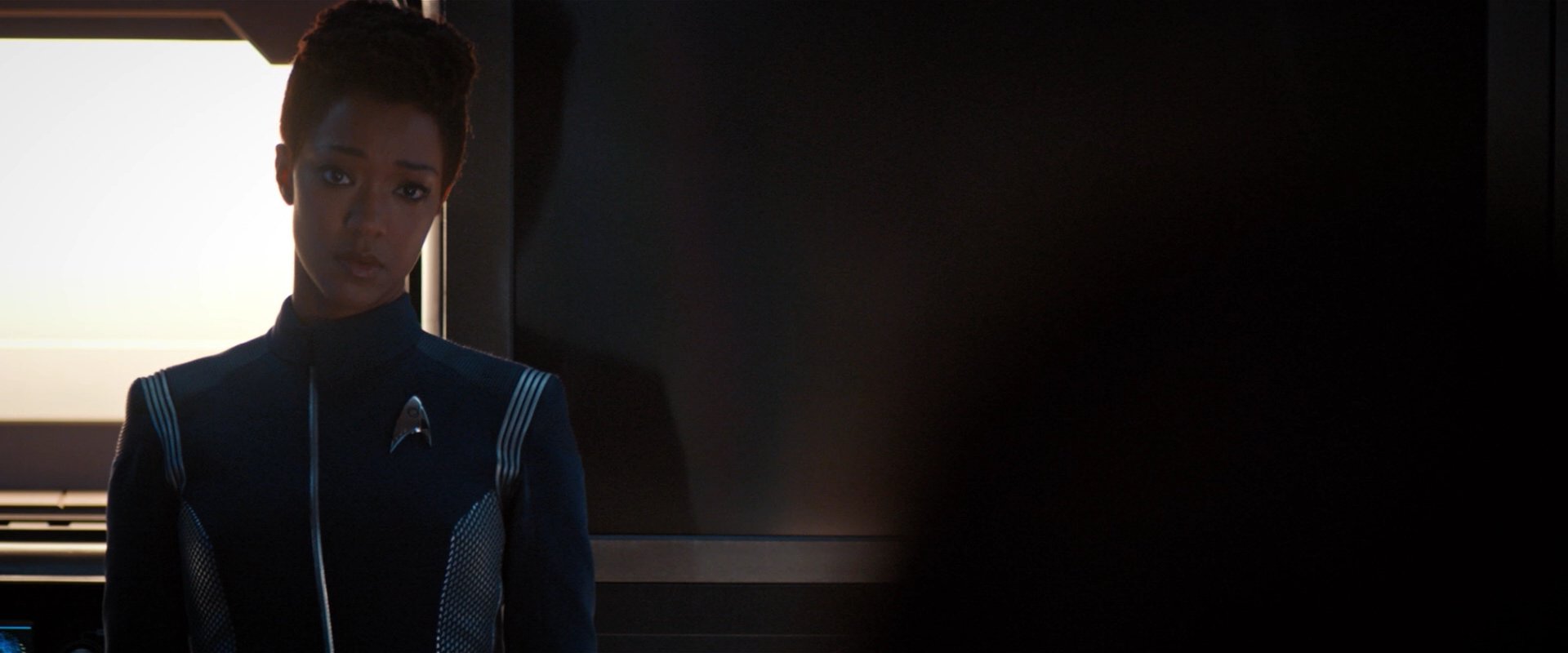 extant_StarTrekDiscovery_2x03-PointOfLight_03710.jpg