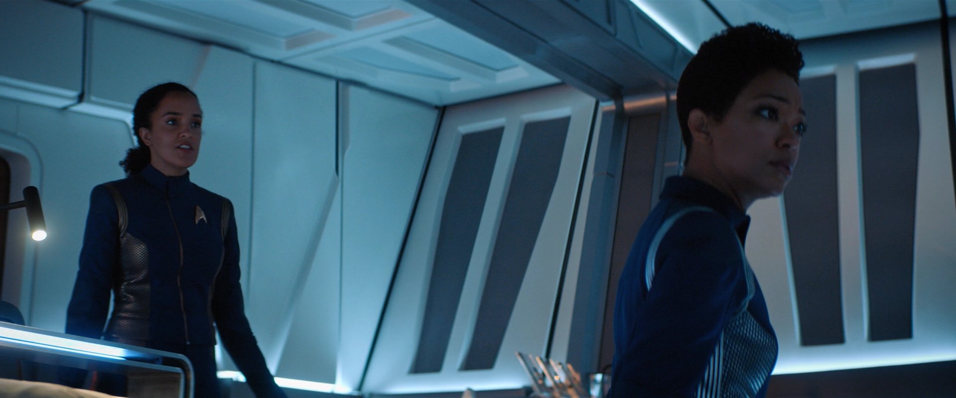 extant_StarTrekDiscovery_2x03-PointOfLight_03957.jpg extant_StarTrekDiscovery_2x03-PointOfLight_03957.jpg