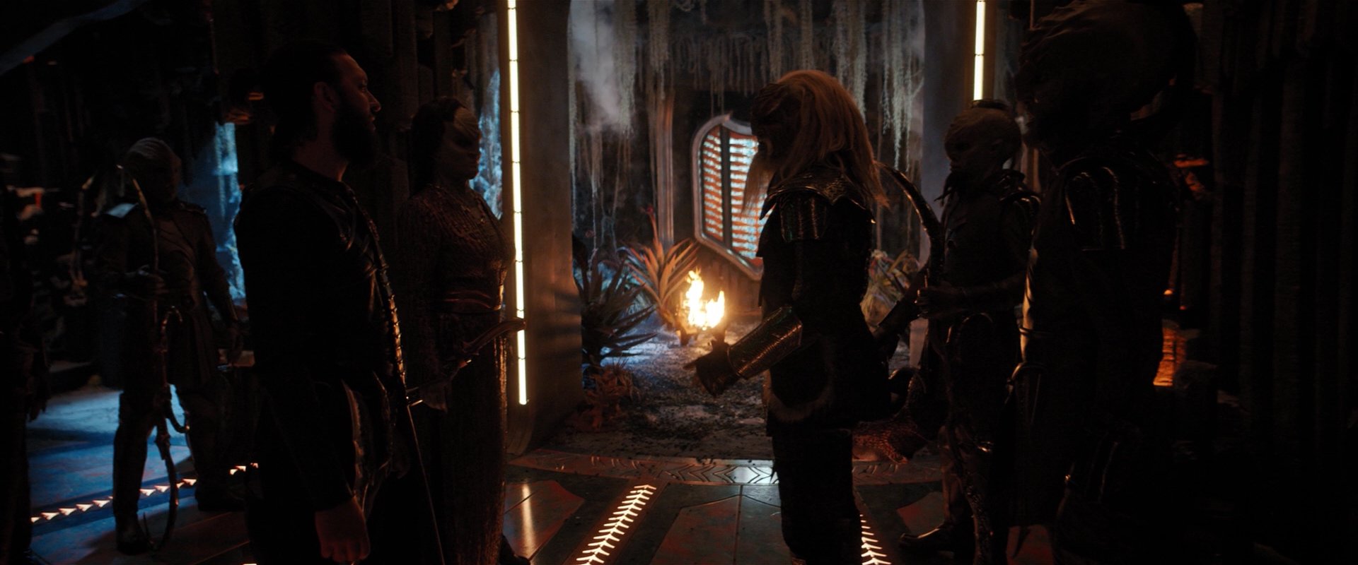 extant_StarTrekDiscovery_2x03-PointOfLight_04275.jpg