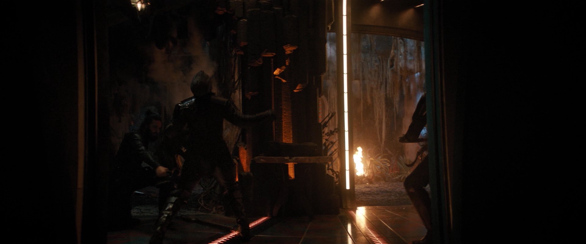 extant_StarTrekDiscovery_2x03-PointOfLight_04398.jpg