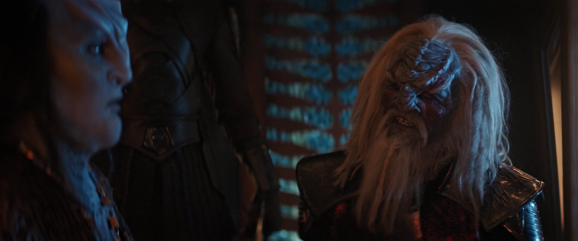 extant_StarTrekDiscovery_2x03-PointOfLight_04593.jpg