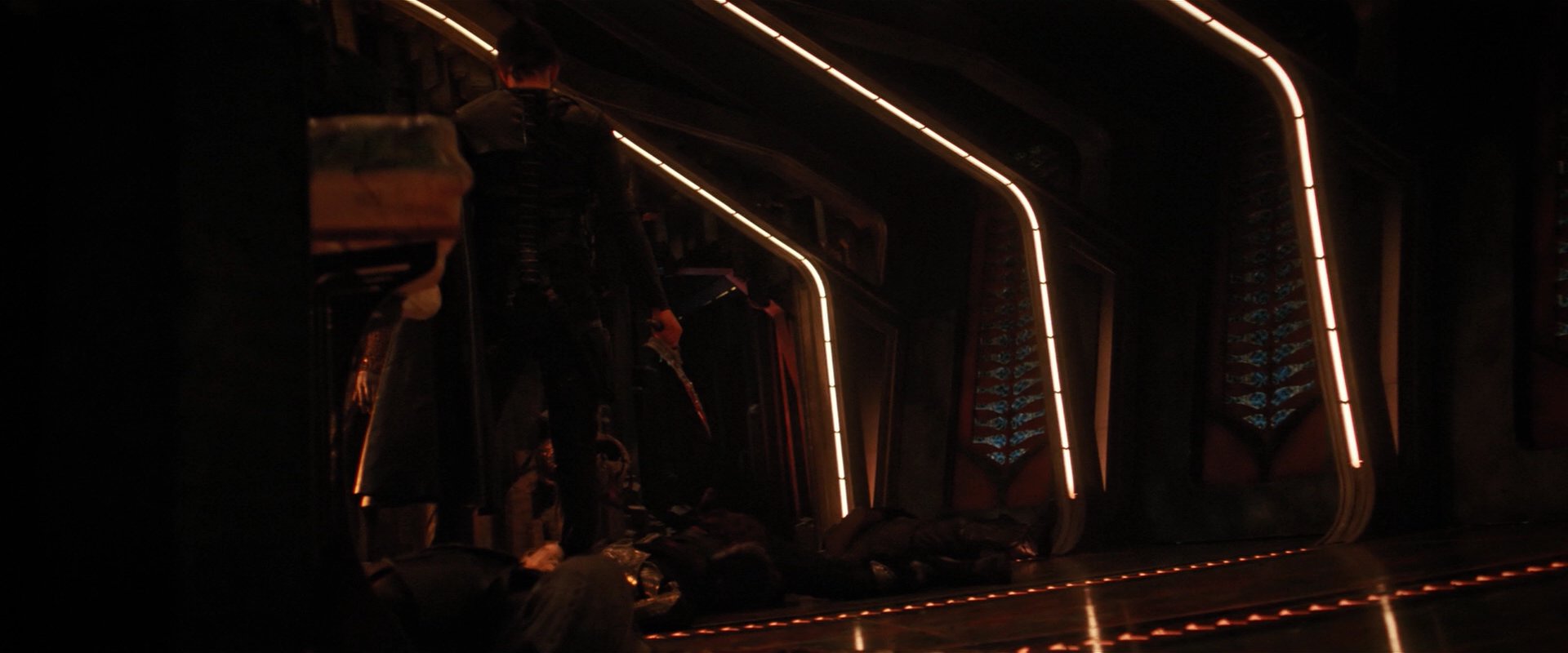 extant_StarTrekDiscovery_2x03-PointOfLight_04687.jpg
