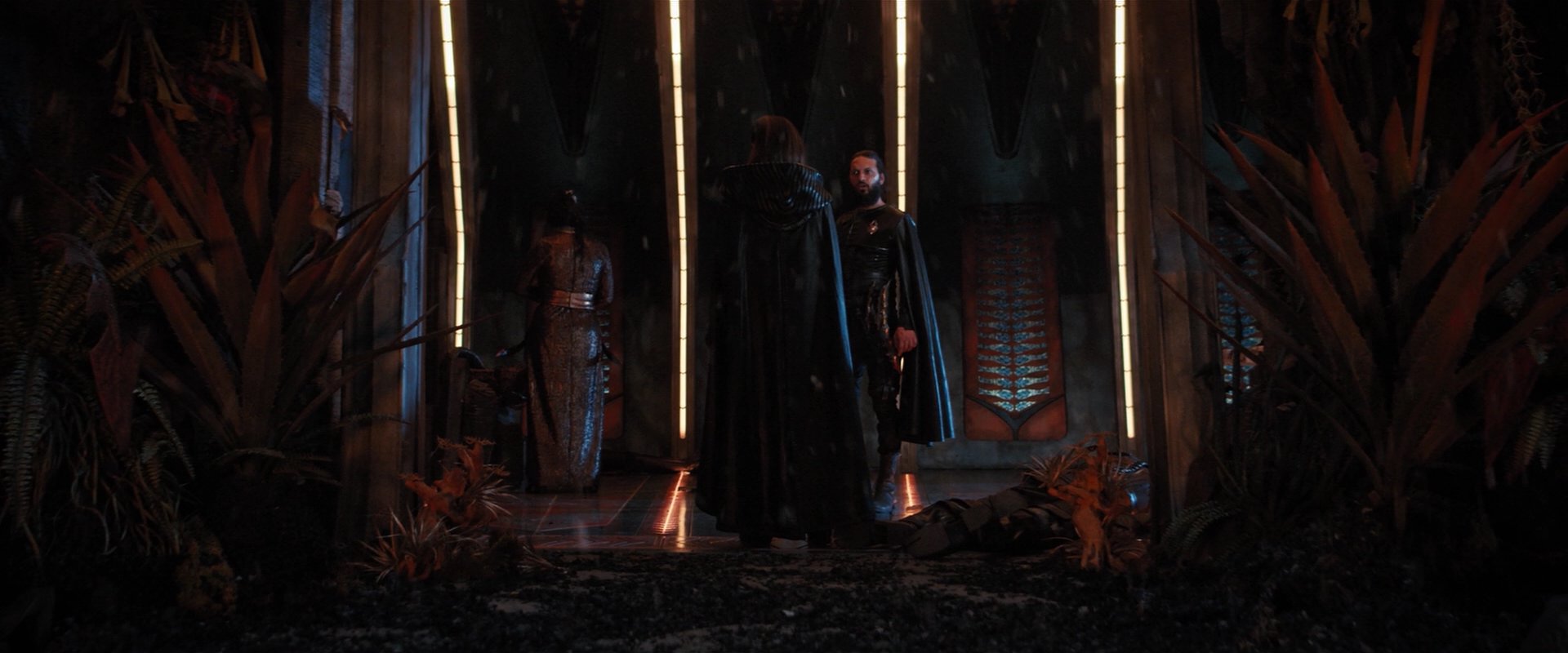 extant_StarTrekDiscovery_2x03-PointOfLight_04735.jpg