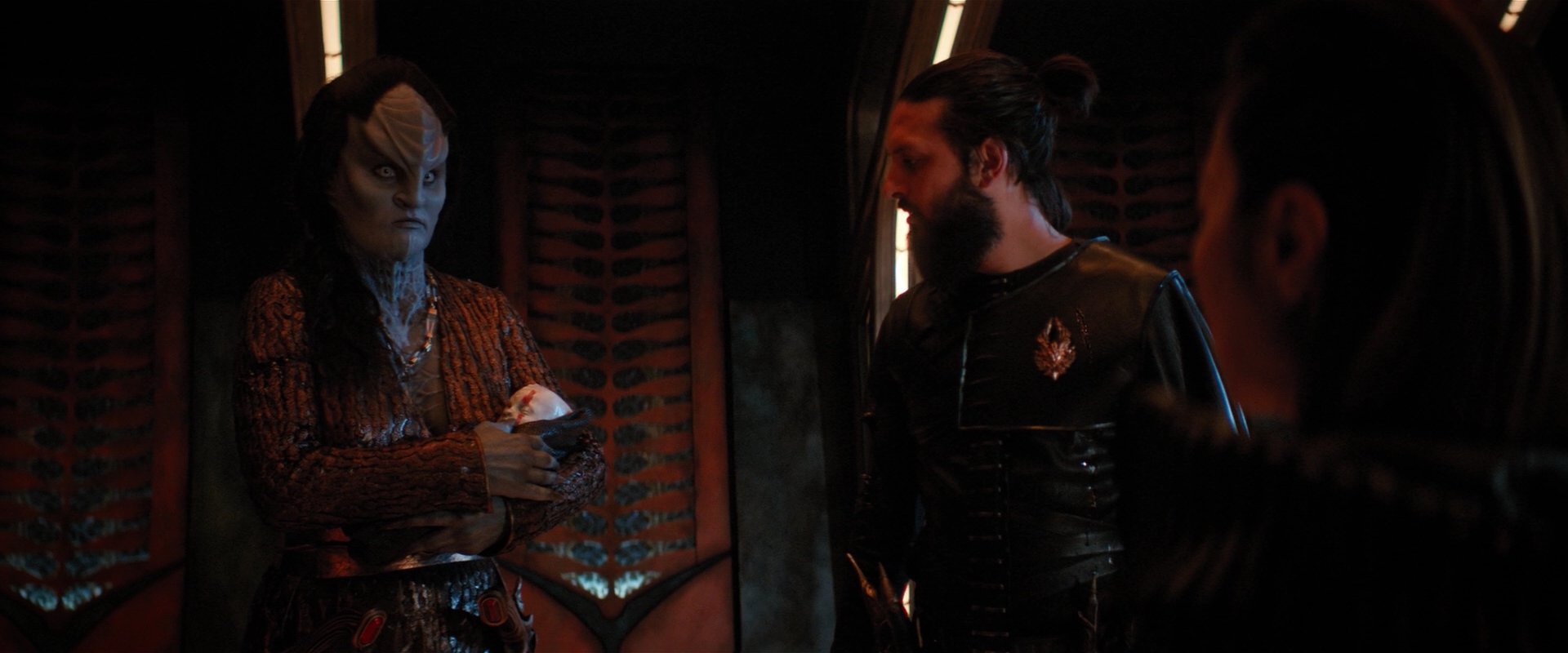 extant_StarTrekDiscovery_2x03-PointOfLight_04775.jpg