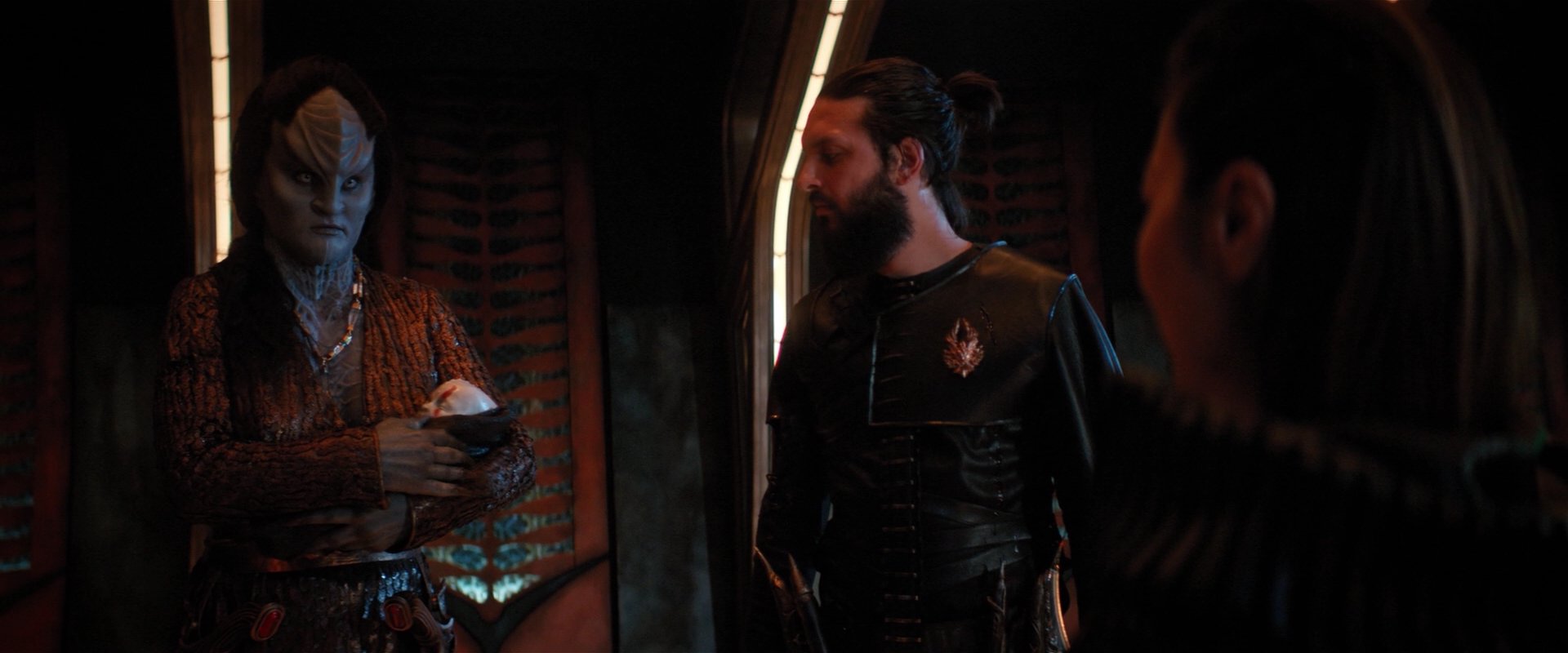 extant_StarTrekDiscovery_2x03-PointOfLight_04802.jpg