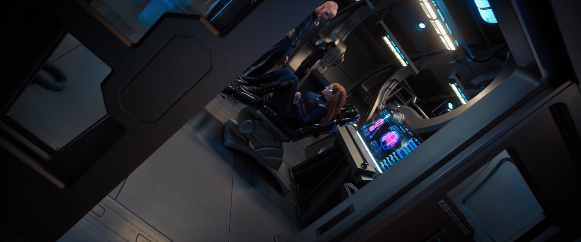 extant_StarTrekDiscovery_2x03-PointOfLight_04940.jpg