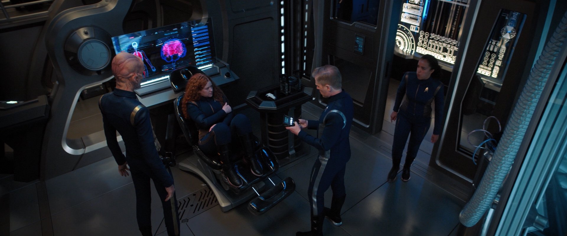extant_StarTrekDiscovery_2x03-PointOfLight_04995.jpg