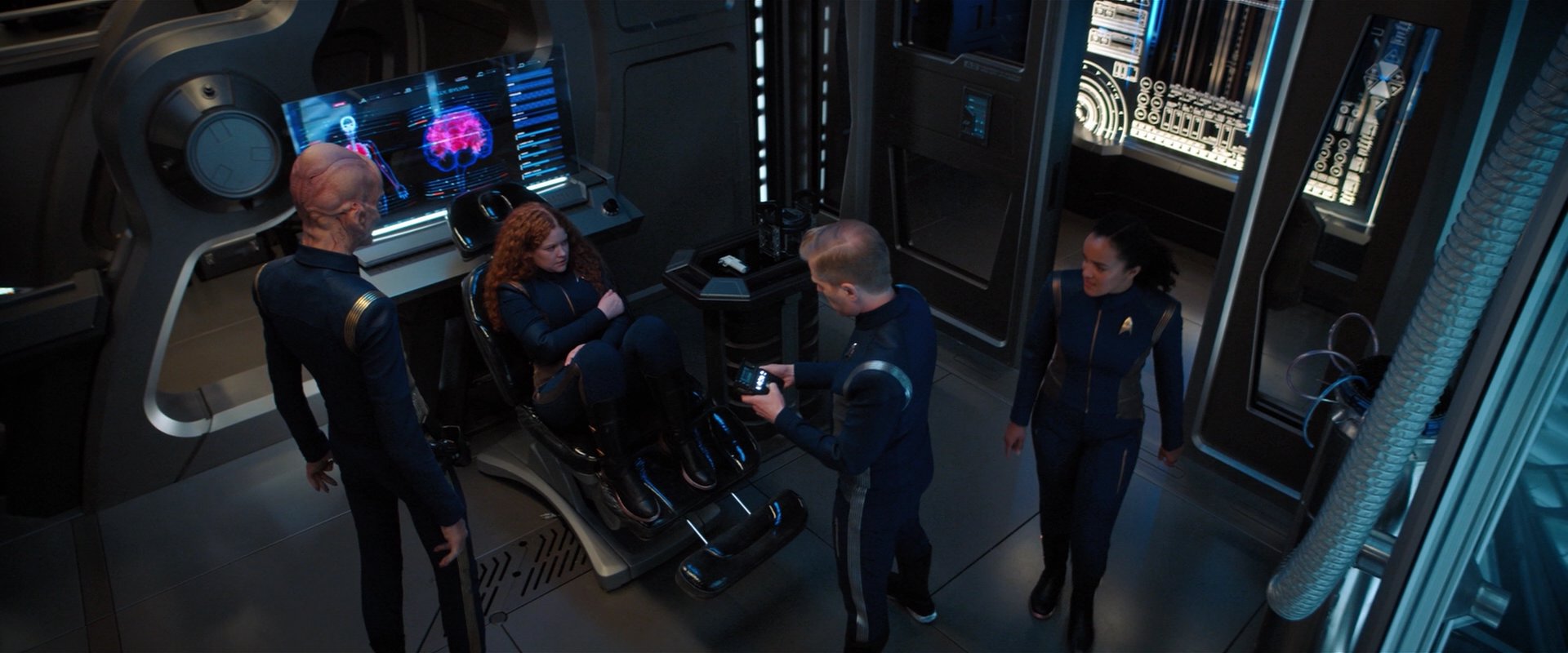extant_StarTrekDiscovery_2x03-PointOfLight_04996.jpg