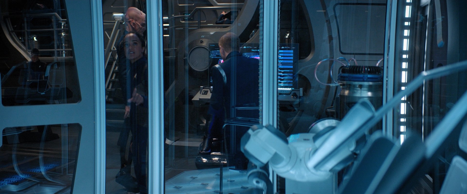 extant_StarTrekDiscovery_2x03-PointOfLight_05008.jpg