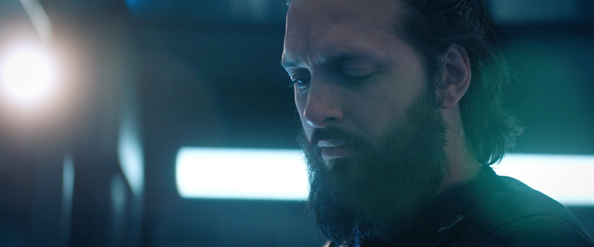 extant_StarTrekDiscovery_2x03-PointOfLight_05668.jpg