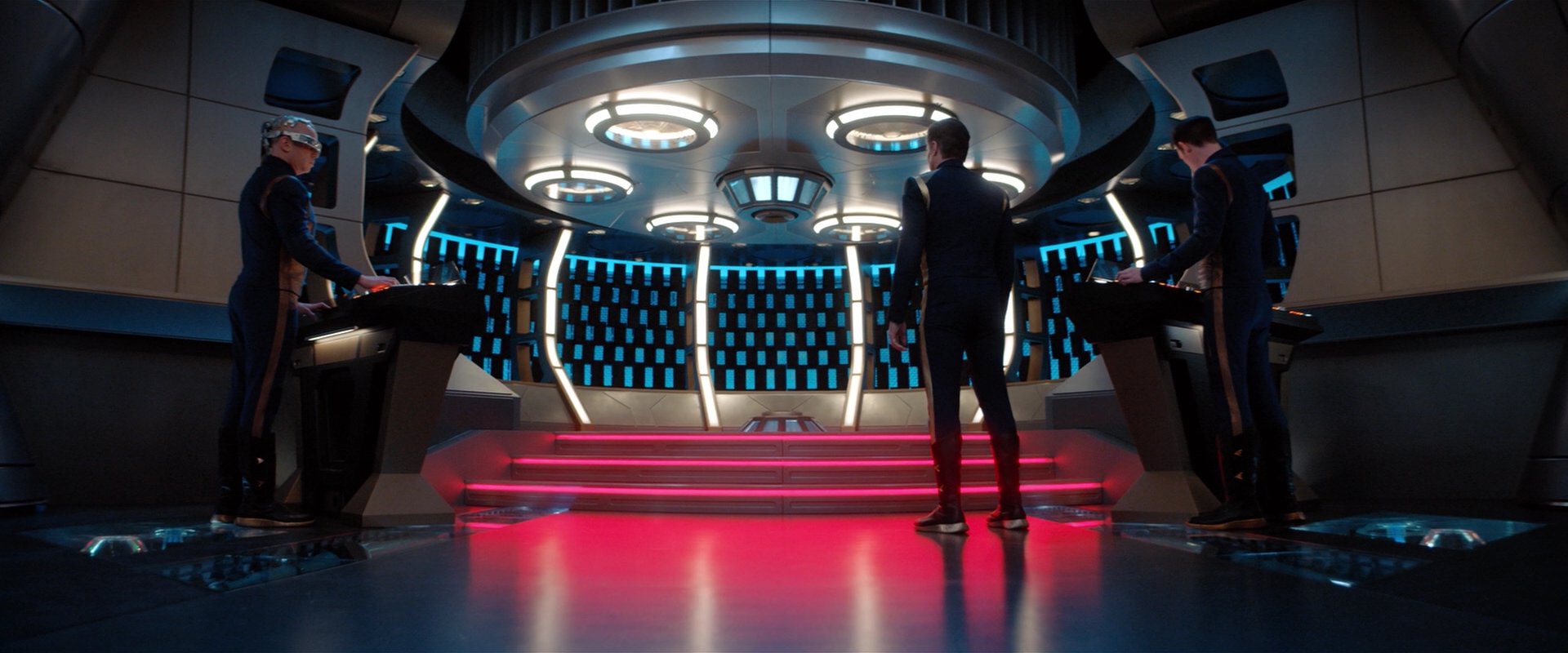 extant_StarTrekDiscovery_2x04-AnObolForCharon_00189.jpg